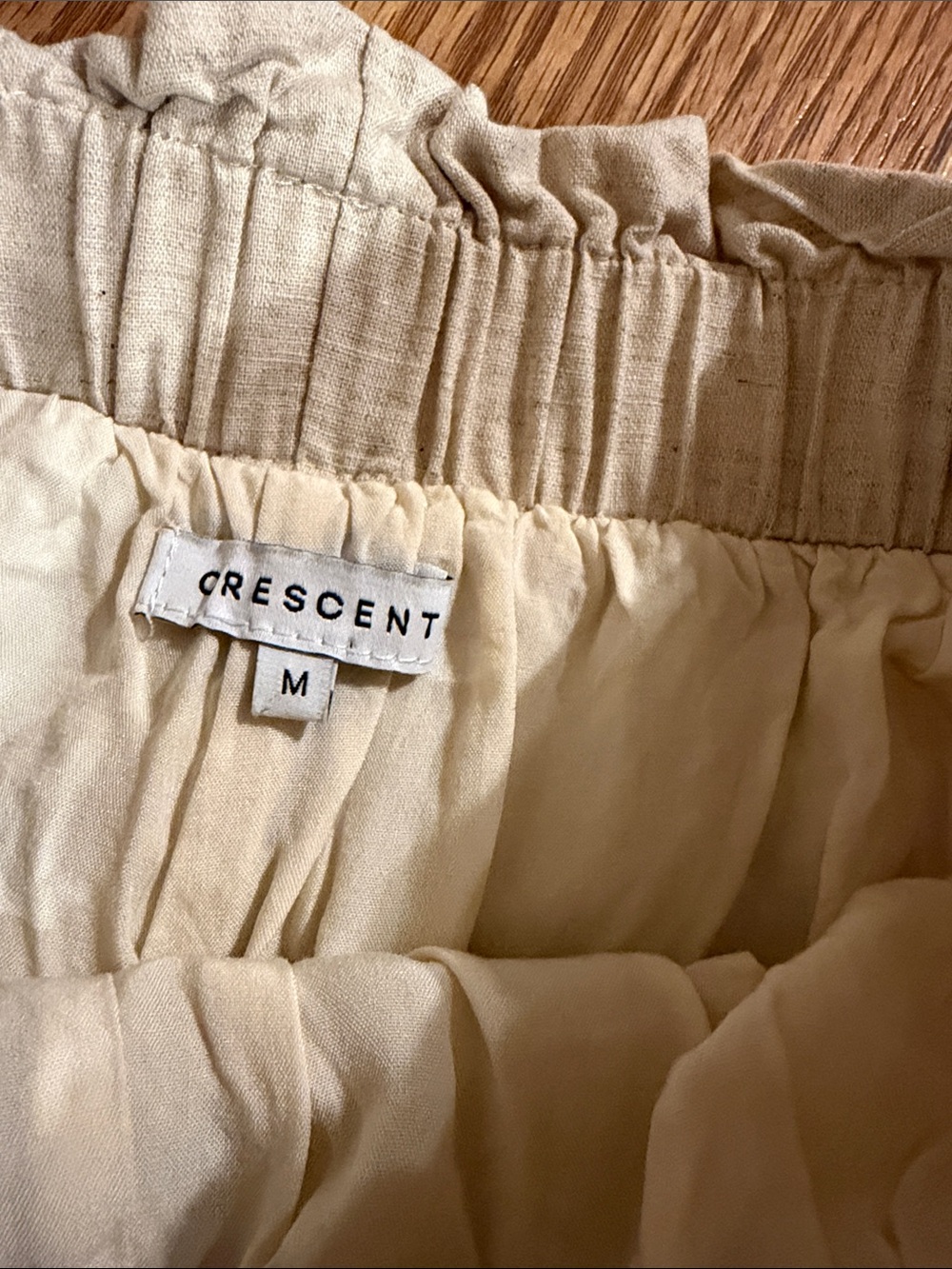 Crescent Beige High Rise Linen Shorts Women Size M Classic Coastal Old Money - Picture 3 of 4